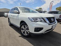 2018 Nissan Pathfinder ST