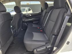 2018 Nissan Pathfinder ST