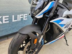 2024 BMW Motorrad S 1000 R M-SPORT White