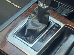 2011 Toyota Landcruiser Prado Kakadu