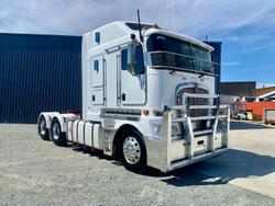 2017 Kenworth K200 Big Cab 130T Gcm (Recent Engine Rebuild) with PTO & Hydraulics White