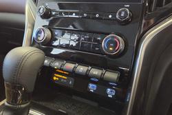 2025 Mahindra Scorpio Z8L