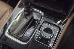 2025 Mahindra Scorpio Z8L