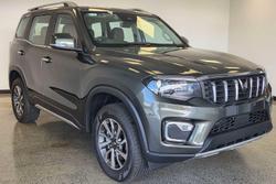 2025 Mahindra Scorpio Z8L