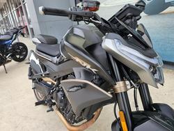 2023 CFMOTO NK ADVANCE Black