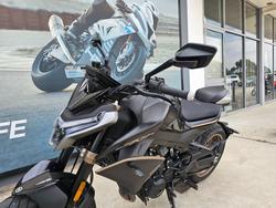 2023 CFMOTO NK ADVANCE Black