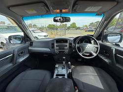 2010 Mitsubishi Pajero RX NT MY11 4X4 Cool Silver