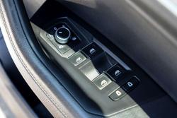 2020 Volkswagen Touareg 210TDI R-Line