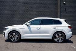 2021 Volkswagen Touareg 210TDI R-Line