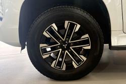 2021 Mitsubishi Pajero Sport GLS