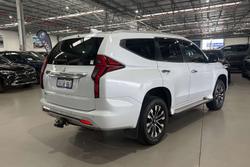 2021 Mitsubishi Pajero Sport GLS