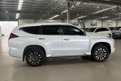 2021 Mitsubishi Pajero Sport GLS