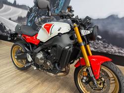 2025 Yamaha XSR900 (MTM890A) WHITE
