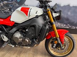 2025 Yamaha XSR900 (MTM890A) WHITE