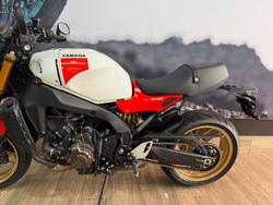 2025 Yamaha XSR900 (MTM890A) WHITE