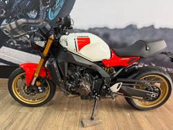 2025 Yamaha XSR900 (MTM890A) WHITE