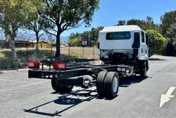 2025 Isuzu F Series FRR 110-240 AM C52