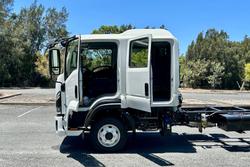 2025 Isuzu F Series FRR 110-240 AM C52