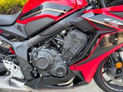 2023 Honda CBR650R Red