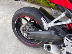 2023 Honda CBR650R Red