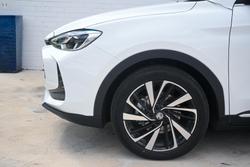 2025 MG ZS Essence Turbo ZS32 MY25.5 Dover White