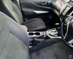 2021 Nissan Navara SL