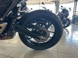 2025 Triumph Speed 400 Speed Four Black