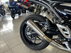 2025 Triumph Speed 400 Speed Four Black