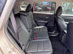 2026 Nissan X-TRAIL ST-L T33 Champagne Silver