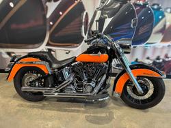 Harley-Davidson Heritage Softail Classic 1584 (flstc)