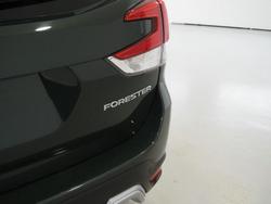 2022 Subaru Forester 2.5i-S