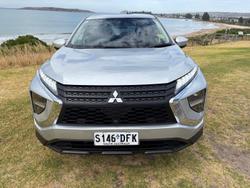 2024 Mitsubishi Eclipse Cross PHEV ES