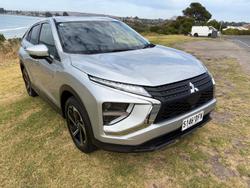 2024 Mitsubishi Eclipse Cross PHEV ES