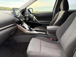 2024 Mitsubishi Eclipse Cross PHEV ES