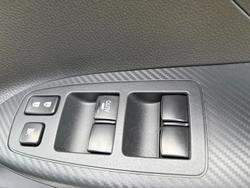 2024 Mitsubishi Eclipse Cross PHEV ES