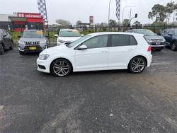 2016 VOLKSWAGEN GOLF 110 TSI HIGHLINE