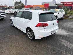 2016 VOLKSWAGEN GOLF 110 TSI HIGHLINE