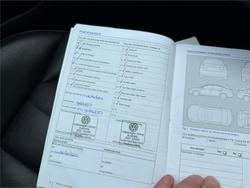 2016 VOLKSWAGEN GOLF 110 TSI HIGHLINE