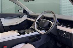 2025 Jaecoo J5 EV Summit