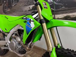 2025 Kawasaki KX250X GREEN