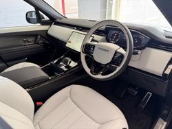 2025 Land Rover Range Rover Sport D250 Dynamic SE