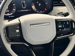 2025 Land Rover Range Rover Sport D250 Dynamic SE