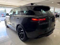 2025 Land Rover Range Rover Sport D250 Dynamic SE