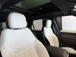 2025 Land Rover Range Rover Sport D250 Dynamic SE