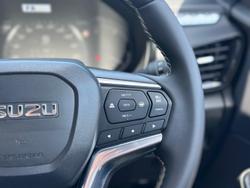 2025 Isuzu D-MAX LS-U