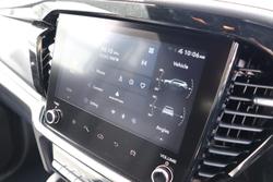 2025 Isuzu MU-X LS-T