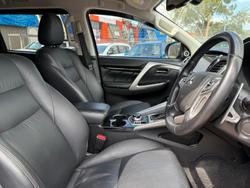 2017 Mitsubishi Pajero Sport Exceed QE MY17 4X4 Dual Range Titanium