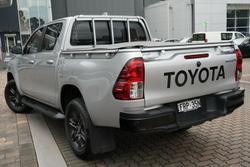 2025 Toyota Hilux SR 48V