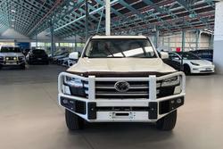 2024 Toyota Landcruiser VX