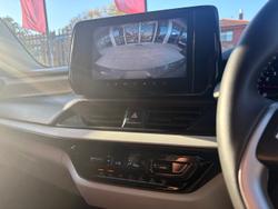 2025 Suzuki Swift Hybrid Plus